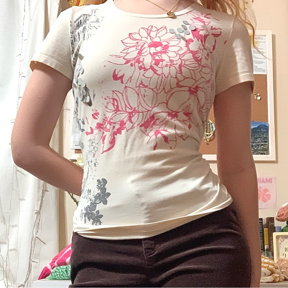 y2k pink tan gray floral sequin graphic top